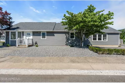 501 Forman Avenue, Point Pleasant Beach, NJ 08742 - Photo 2