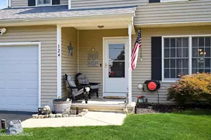 124 Yeoman Rd, Manahawkin, NJ 08050 - Photo 2