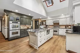 827 Holmdel Rd, Holmdel, NJ 07733 - Photo 12