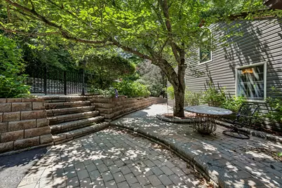 827 Holmdel Road, Holmdel, NJ 07733 - Photo 34