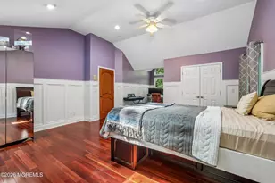 827 Holmdel Rd, Holmdel, NJ 07733 - Photo 26