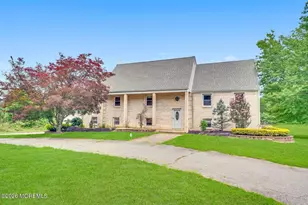 67 School Road E, Marlboro Township, NJ 07746 - Photo 32