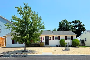 22 N Forecastle Dr, Little Egg Harbor, NJ 08087 - Photo 1