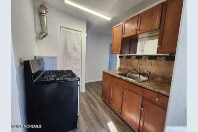 45 Campview Place #A&B, Keansburg, NJ 07734 - Photo 8