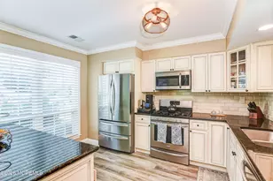 242 Teasdale Pl, Morganville, NJ 07751 - Photo 6