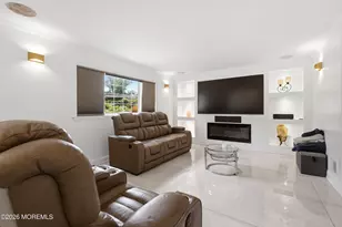17 Knoll Terrace, Hazlet Township, NJ 07730 - Photo 12
