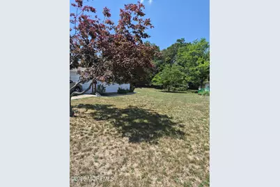 70 Franklin Lane, Whiting, NJ 08759 - Photo 4