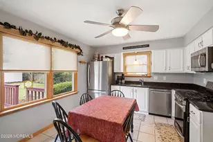 15 Honeysuckle Way, Howell Township, NJ 07731 - Photo 8