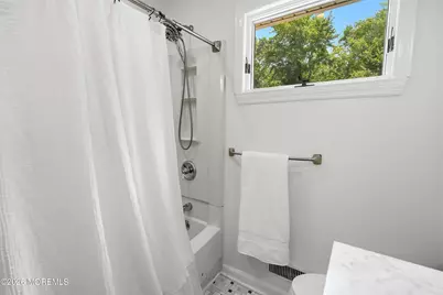 17 Millbrook Drive, Middletown, NJ 07748 - Photo 22