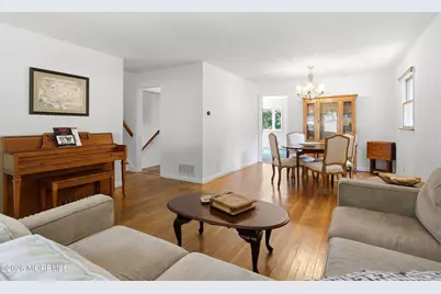 17 Millbrook Drive, Middletown, NJ 07748 - Photo 6