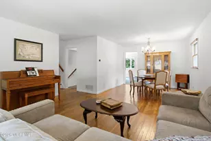 17 Millbrook Dr, Middletown, NJ 07748 - Photo 6