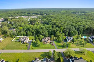 200 Aimee Dr, Freehold, NJ 07728 - Photo 98