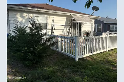 23 Spanish Wells Street, Toms River Township, NJ 08757 - Photo 2