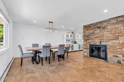 85 Roosevelt Circle E, Red Bank, NJ 07701 - Photo 8