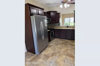 3904 Plowmans Court, Freehold, NJ 07728 - Photo 6