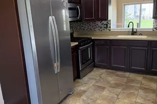 3904 Plowmans Ct, Freehold, NJ 07728 - Photo 6
