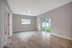 57 Oak St, Keansburg, NJ 07734 - Photo 6