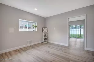 57 Oak St, Keansburg, NJ 07734 - Photo 4