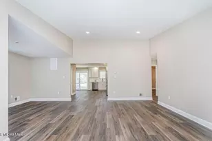 13 Gatley Close, Freehold, NJ 07728 - Photo 12