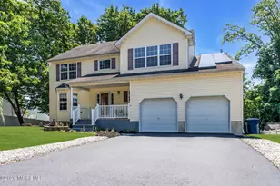 8 Colleen Way, Neptune Township, NJ 07753 - Photo 2