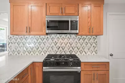 293 1st Street, Keyport, NJ 07735 - Photo 20