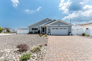 1149 E Hickory Dr, Lanoka Harbor, NJ 08734 - Photo 1
