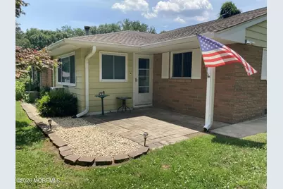 9 A West Lake Drive #A, Manchester Township, NJ 08759 - Photo 2