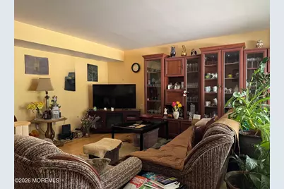 37 Aspen Avenue, Englishtown, NJ 07726 - Photo 4