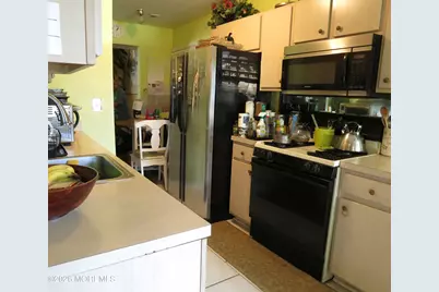 37 Aspen Avenue, Englishtown, NJ 07726 - Photo 6