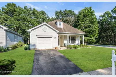 30 Autumn Rise Lane, Lakewood, NJ 08701 - Photo 2