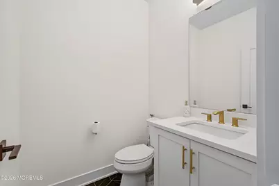 30 Cloverleaf Lane, Manalapan Township, NJ 07726 - Photo 16