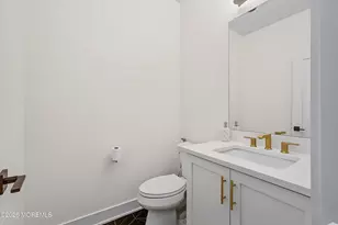 30 Cloverleaf Ln, Manalapan Township, NJ 07726 - Photo 16