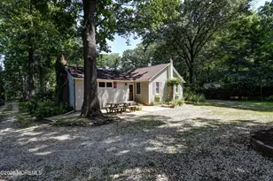 15 La Valley Dr, Manalapan Township, NJ 07726 - Photo 16
