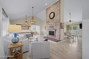 212 Riviera Dr, Toms River Township, NJ 08753 - Photo 6