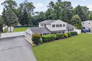 30 Coronet Ave, Lincroft, NJ 07738 - Photo 8
