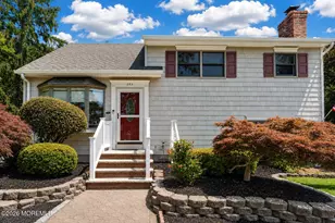 283 Harding Blvd, Matawan, NJ 07747 - Photo 2