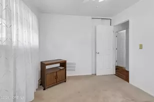 4 Middlesex Rd, Matawan, NJ 07747 - Photo 28