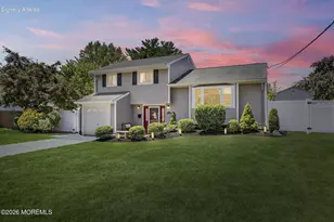 522 Mackey Ave, Belford, NJ 07718 - Photo 44