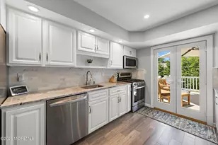 522 Mackey Ave, Belford, NJ 07718 - Photo 24