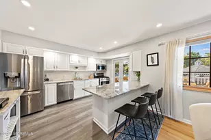 522 Mackey Ave, Belford, NJ 07718 - Photo 22