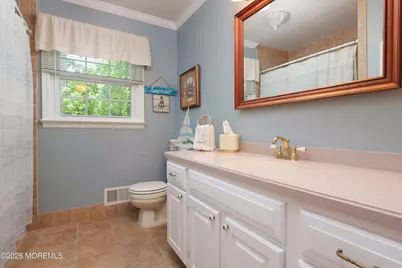 301 Buchanan Boulevard, Red Bank, NJ 07701 - Photo 24