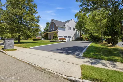204 Independence Way, Morganville, NJ 07751 - Photo 66