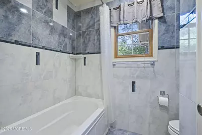 710 Hopping Road, Belford, NJ 07718 - Photo 22