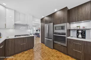 123 Almond Rd, Freehold, NJ 07728 - Photo 18