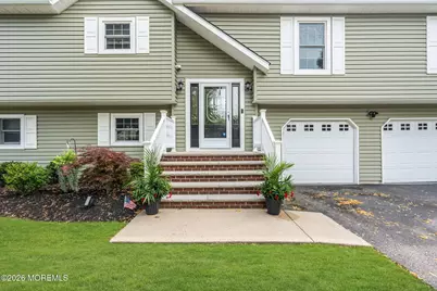 46 Cherry Bend Drive S, Howell Township, NJ 07731 - Photo 2