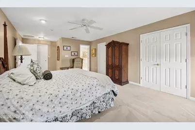407 Vassar Drive, Freehold, NJ 07728 - Photo 38