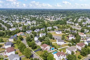 407 Vassar Dr, Freehold, NJ 07728 - Photo 70