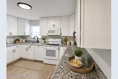 48E Cambridge Court, Lakewood, NJ 08701 - Photo 4