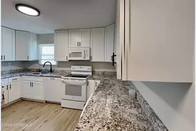 48E Cambridge Court, Lakewood, NJ 08701 - Photo 10