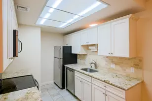 227A Manchester Ln, Monroe Township, NJ 08831 - Photo 8